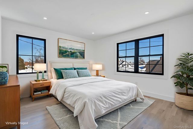 35 Cotton Lane, Levittown, NY 11756