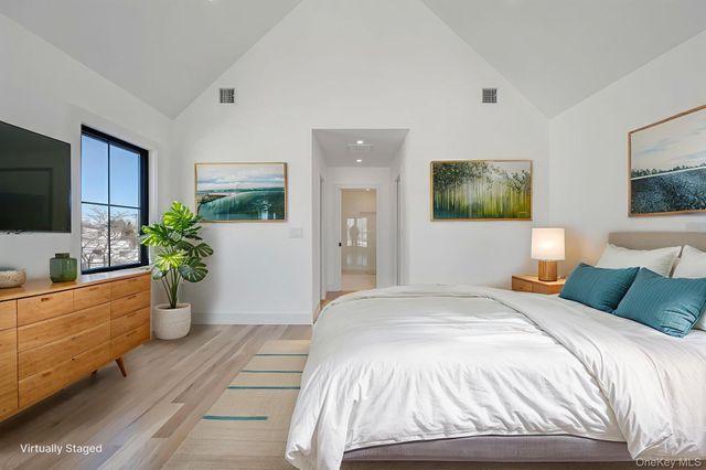 35 Cotton Lane, Levittown, NY 11756