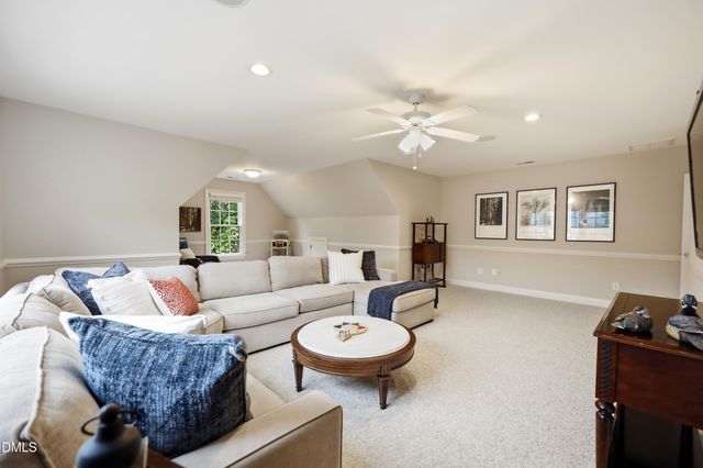 202 Briardale Avenue, Cary, NC 27519