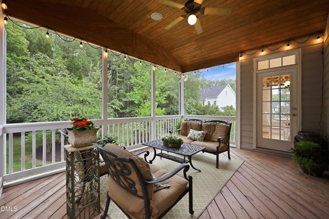 202 Briardale Avenue, Cary, NC 27519