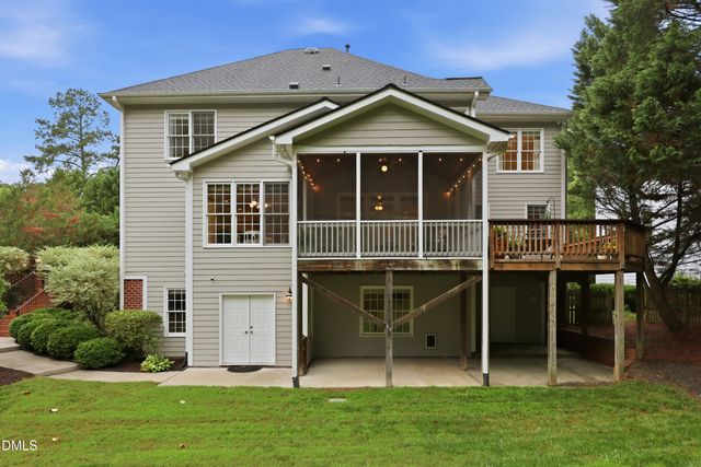 202 Briardale Avenue, Cary, NC 27519