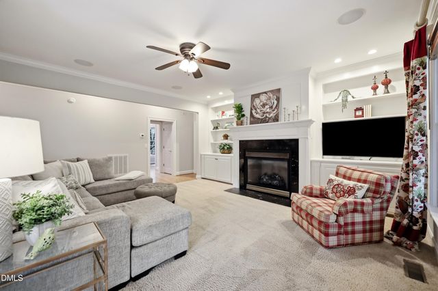 202 Briardale Avenue, Cary, NC 27519