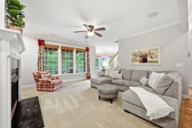 202 Briardale Avenue, Cary, NC 27519
