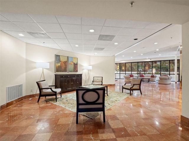 530 E CENTRAL BOULEVARD 405, Orlando, FL 32801