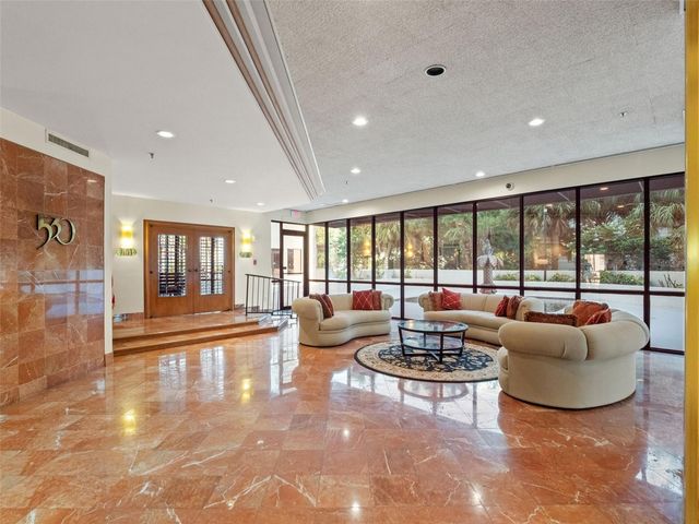 530 E CENTRAL BOULEVARD 405, Orlando, FL 32801
