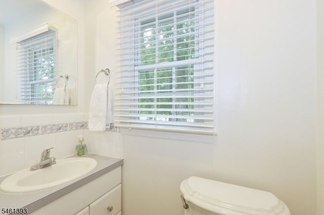 31 Karen Way, Summit City, NJ 07901