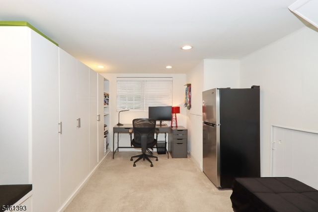 31 Karen Way, Summit City, NJ 07901