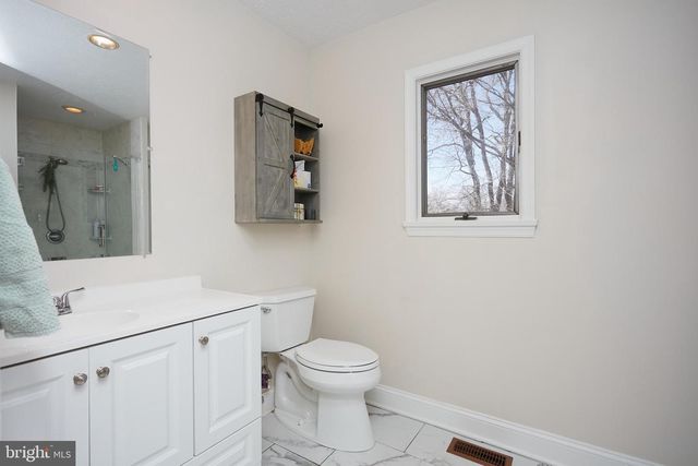 34 BERRIEN AVE, Princeton Junction, NJ 08550