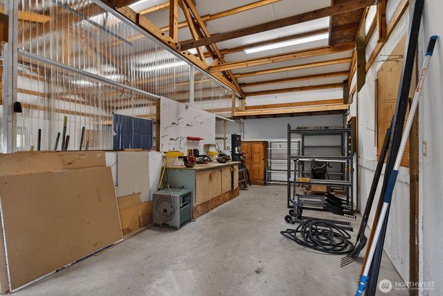 1692 Oak Ridge Dr, Camano Island, WA 98282