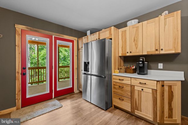 194 BLACK BEAR TRL, Harpers Ferry, WV 25425