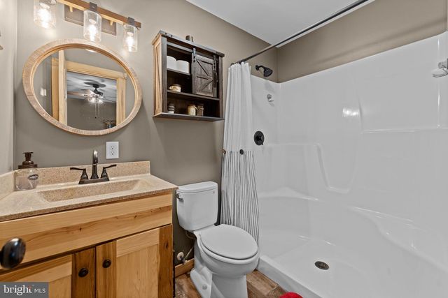 194 BLACK BEAR TRL, Harpers Ferry, WV 25425
