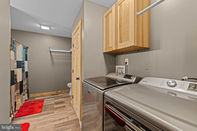 194 BLACK BEAR TRL, Harpers Ferry, WV 25425