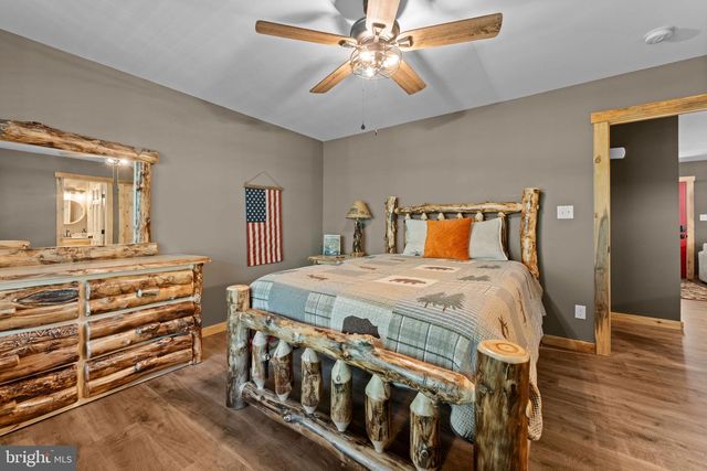 194 BLACK BEAR TRL, Harpers Ferry, WV 25425