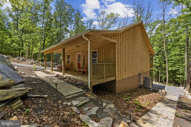 194 BLACK BEAR TRL, Harpers Ferry, WV 25425
