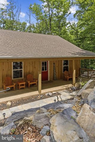 194 BLACK BEAR TRL, Harpers Ferry, WV 25425