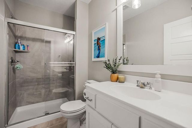 19526 W 116th Street, Olathe, KS 66061