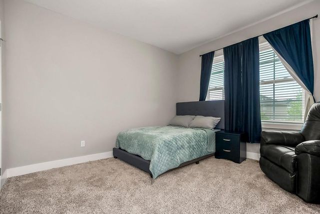 19526 W 116th Street, Olathe, KS 66061