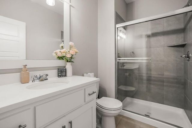 19526 W 116th Street, Olathe, KS 66061