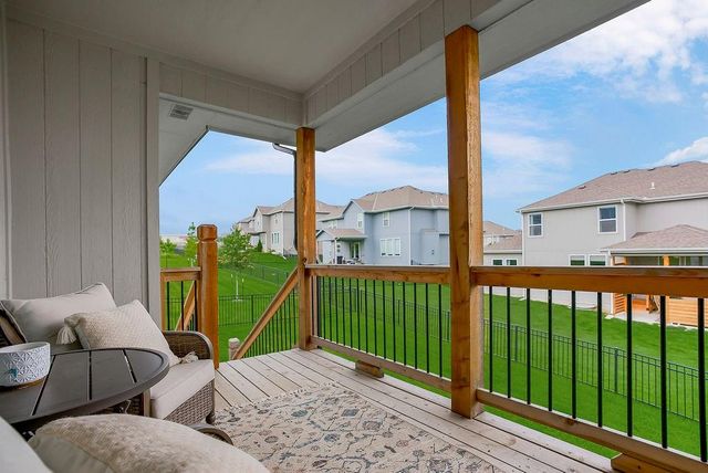 19526 W 116th Street, Olathe, KS 66061