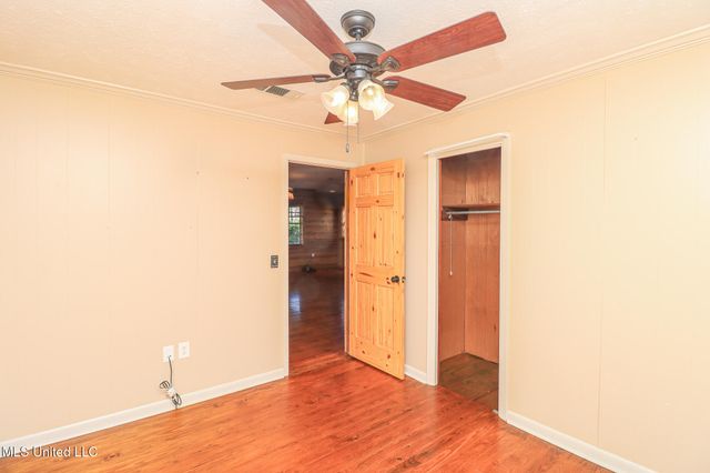 214 Hickory Ridge Drive, Florence, MS 39073