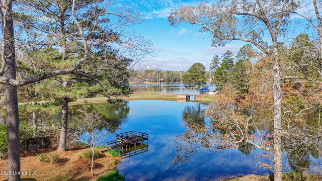 214 Hickory Ridge Drive, Florence, MS 39073