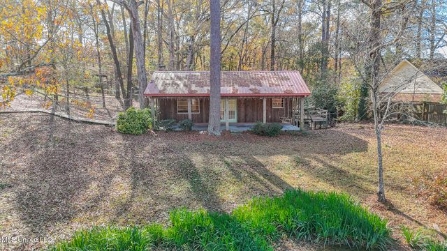 214 Hickory Ridge Drive, Florence, MS 39073
