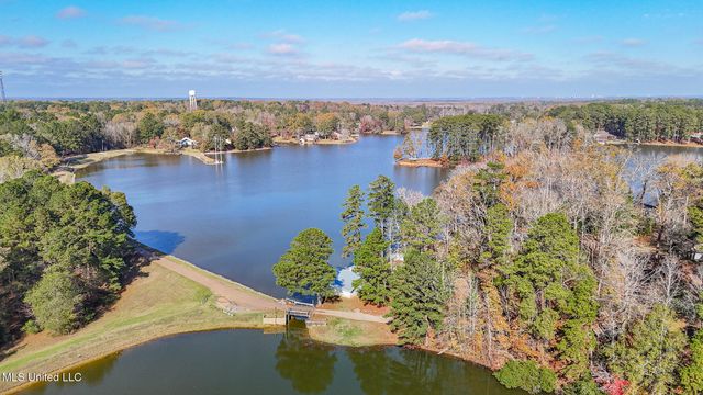 214 Hickory Ridge Drive, Florence, MS 39073