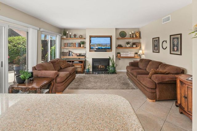 9719 Button Street, Santee, CA 92071