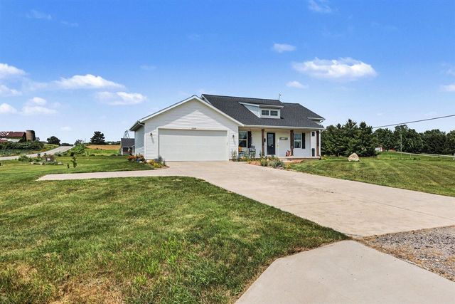 2599 144th Avenue, Dorr, MI 49323