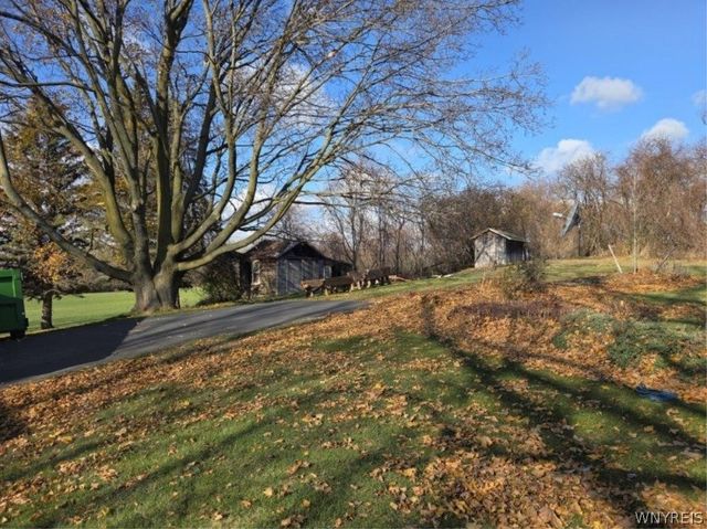 8121 Telephone Road, Pavilion, NY 14482