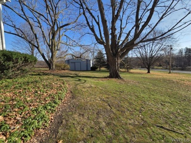 8121 Telephone Road, Pavilion, NY 14482