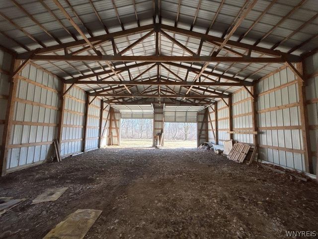 8121 Telephone Road, Pavilion, NY 14482