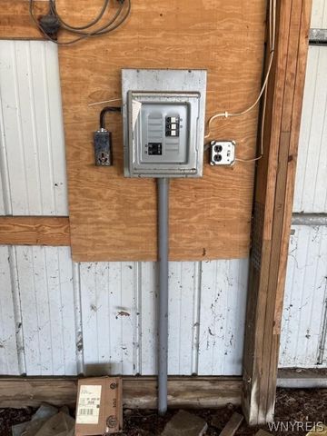 8121 Telephone Road, Pavilion, NY 14482