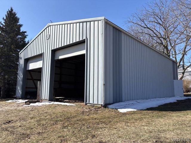 8121 Telephone Road, Pavilion, NY 14482