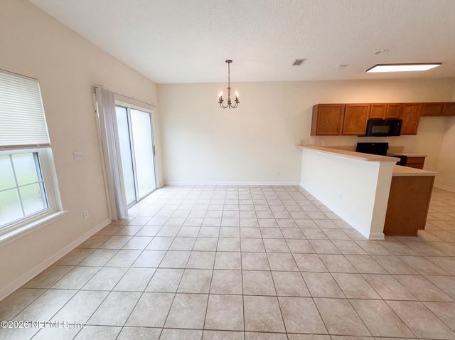 1539 BISCAYNE BAY Drive, Jacksonville, FL 32218