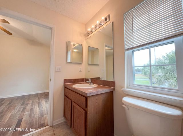 1539 BISCAYNE BAY Drive, Jacksonville, FL 32218