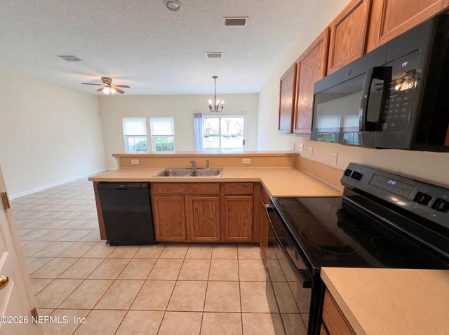 1539 BISCAYNE BAY Drive, Jacksonville, FL 32218