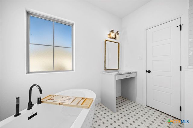 203 Sand Flat Lane, Temple, TX 76502