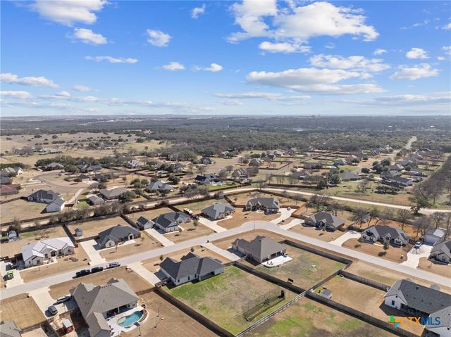 203 Sand Flat Lane, Temple, TX 76502