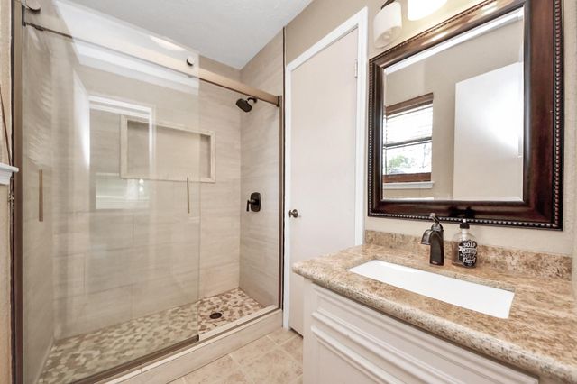 2514 Loganberry Circle, Seabrook, TX 77586