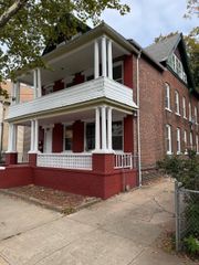 719 Orchard Street, New Haven, CT 06511