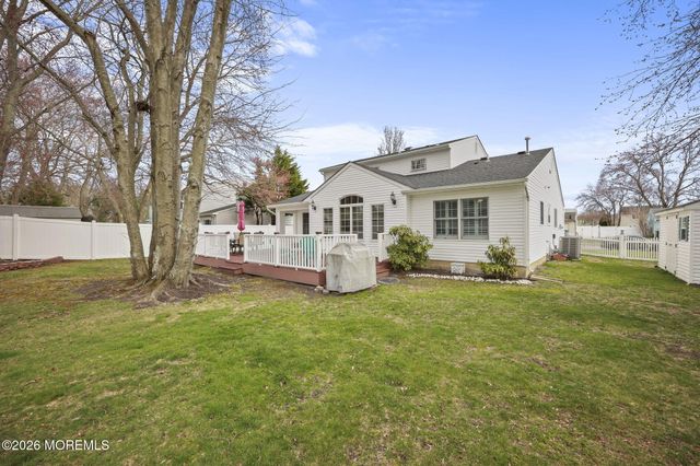64 Appletree Road, Howell, NJ 07731