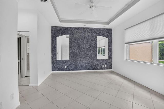 15562 Fiorenza Circle, Delray Beach, FL 33446