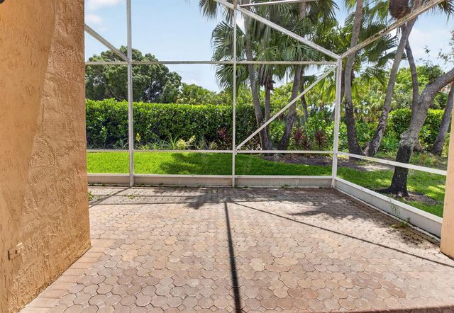 15562 Fiorenza Circle, Delray Beach, FL 33446
