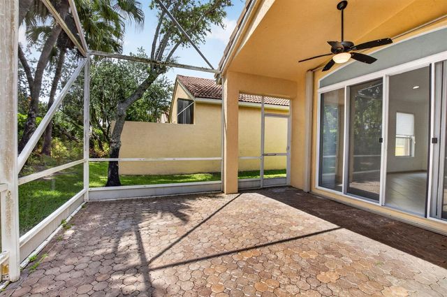 15562 Fiorenza Circle, Delray Beach, FL 33446