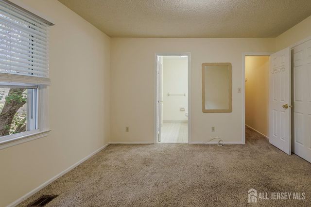 139 Baron Lane, East Brunswick, NJ 08816