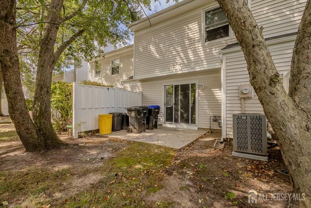 139 Baron Lane, East Brunswick, NJ 08816