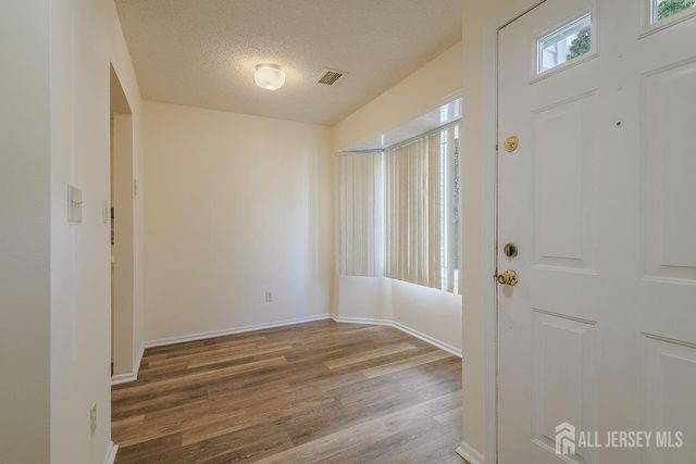 139 Baron Lane, East Brunswick, NJ 08816