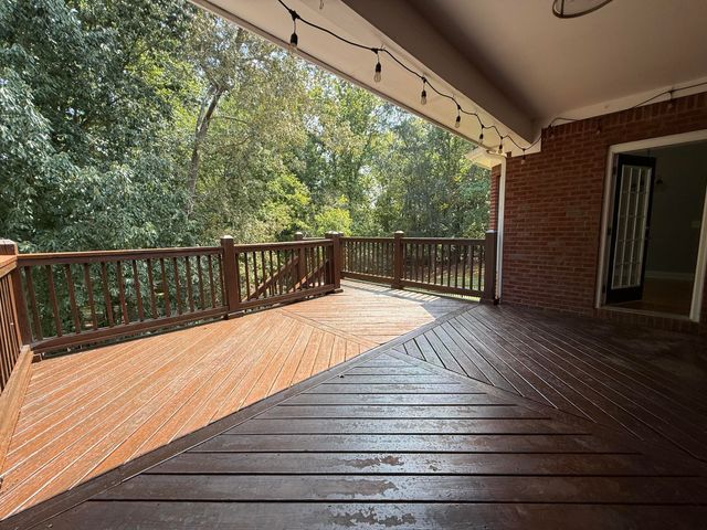 201 E Tennant Circle, Chickamauga, GA 30707