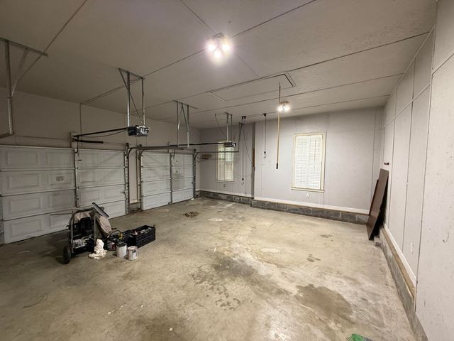 201 E Tennant Circle, Chickamauga, GA 30707